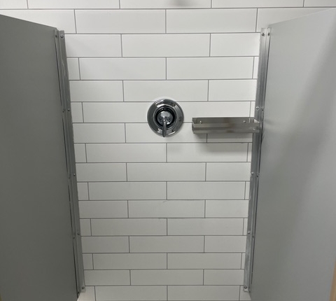Women's shower