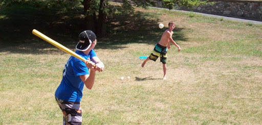 WIFFLEBALL kids