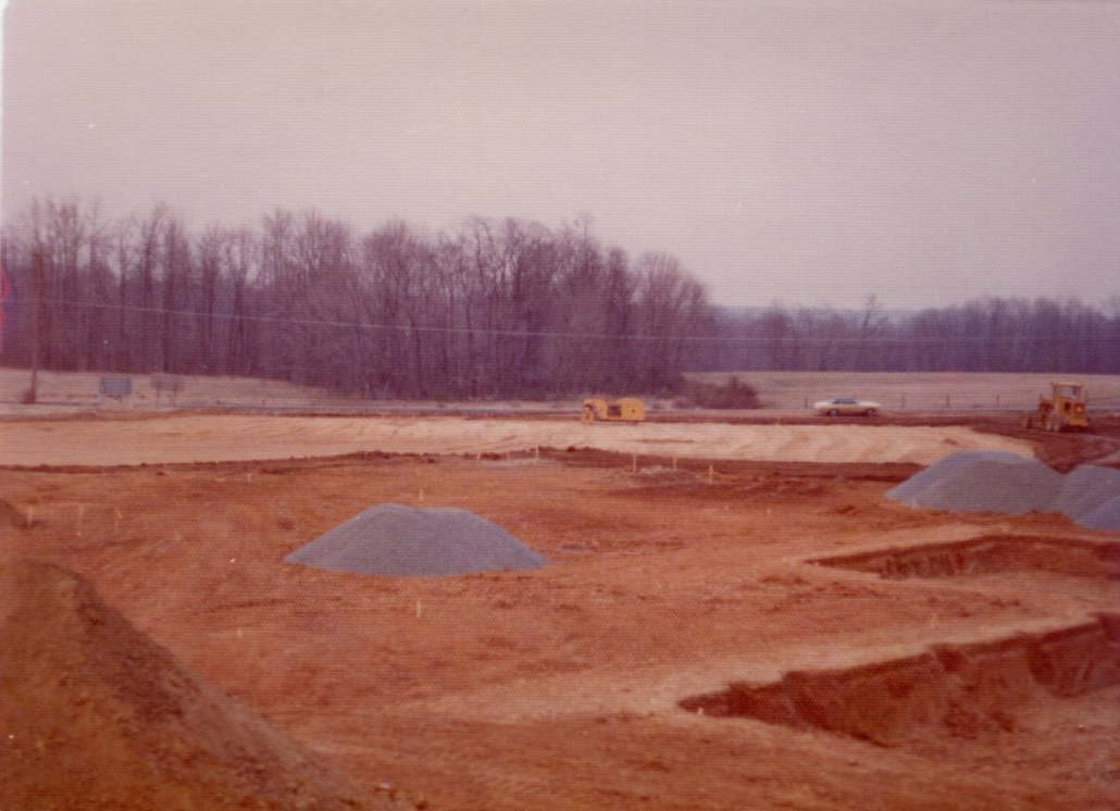 1972_03_25_pooledge to parking lot