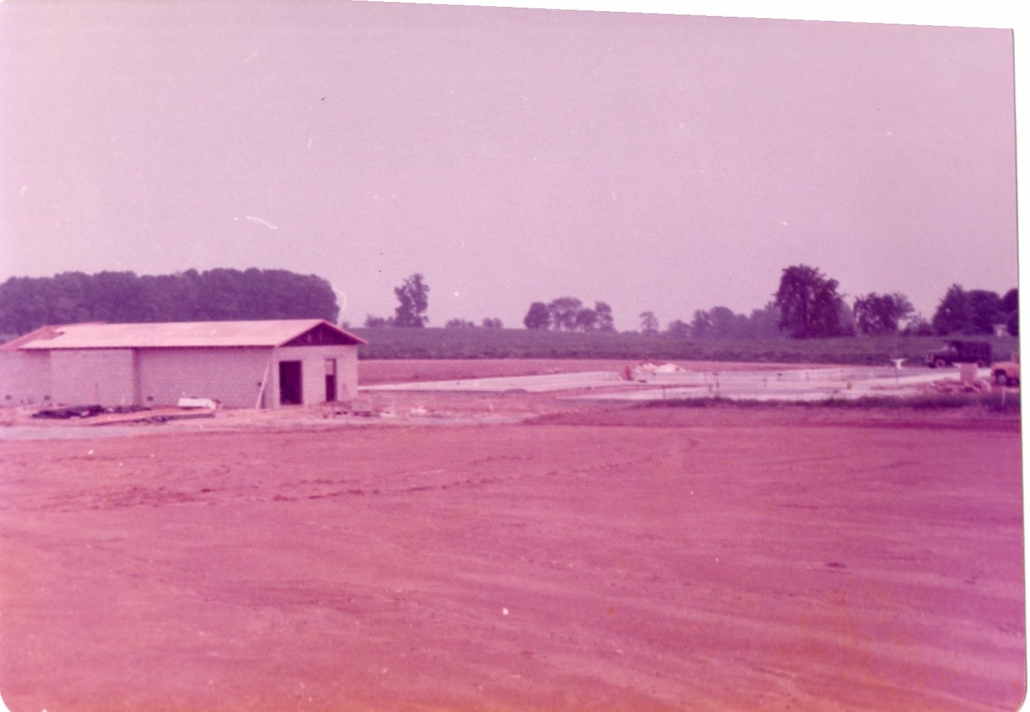 img030