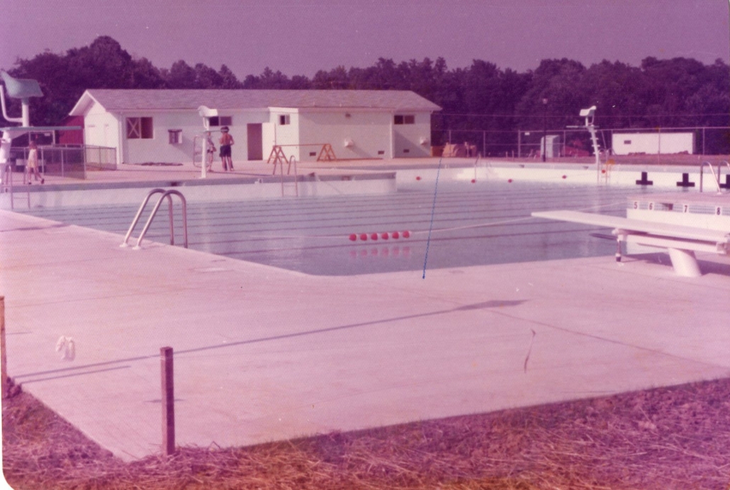 img045