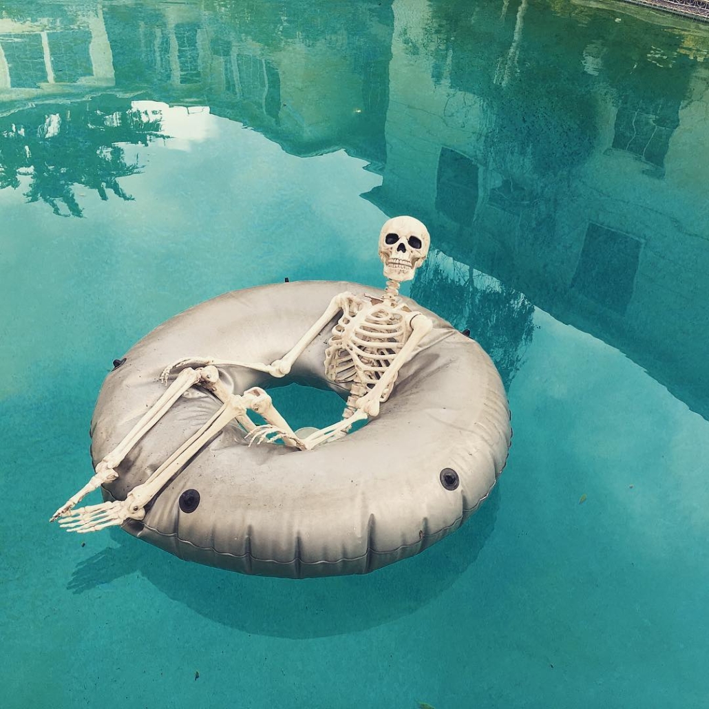 floating-halloween-skeleton